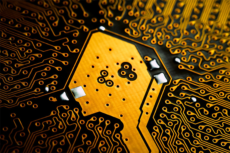 Staying Ahead of the Game: Analyzing Trends in the Electronic Components Industry